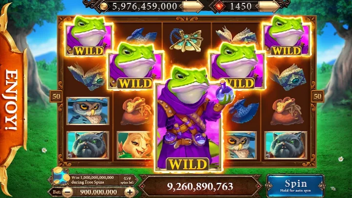 Scatter Slots - Slot Machines clans feature where players join or create clans.